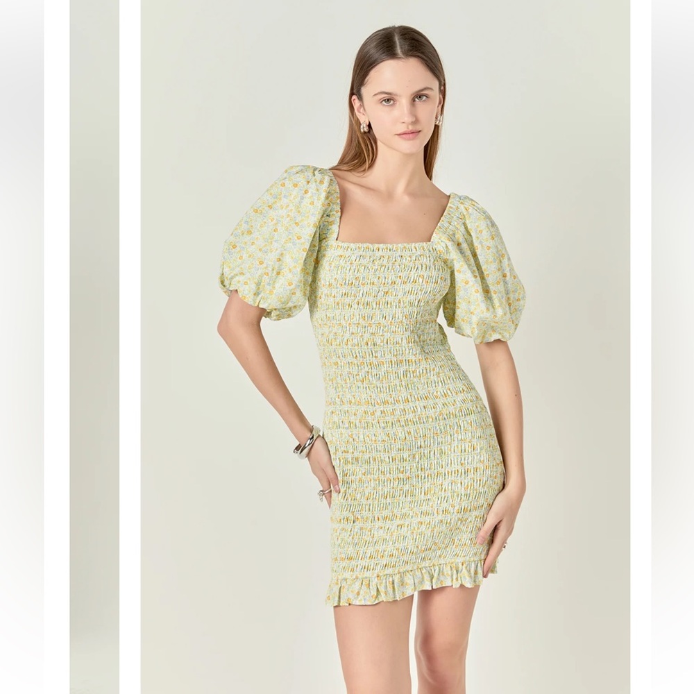 ENGLISH FACTORY Floral Smocked Puff Sleeve Mini Dress Size Large